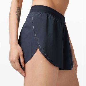 Lululemon Find Your Pace Short 3” in True Navy
